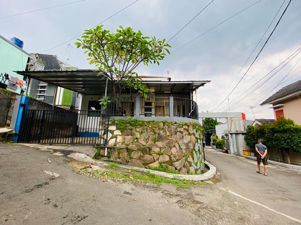 rumah secondary gland property