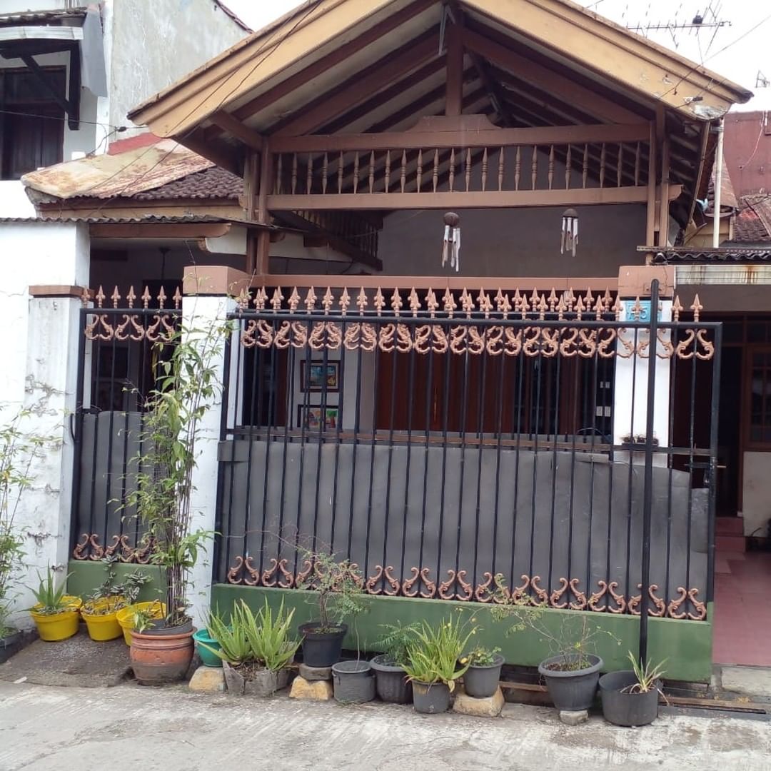rumah secondary gland property