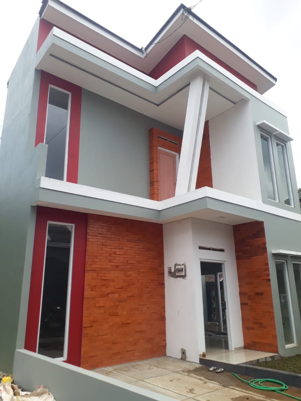 rumah primary gland property