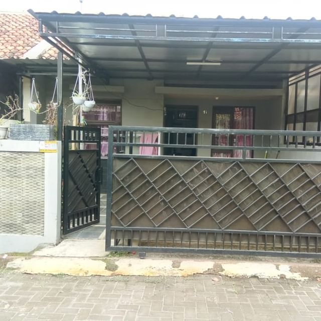 rumah secondary gland property